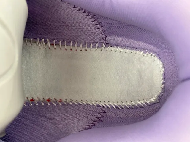 Bottega Veneta Cassette Tênis Lifestyle Metálicos Vermelho e Roxo 8