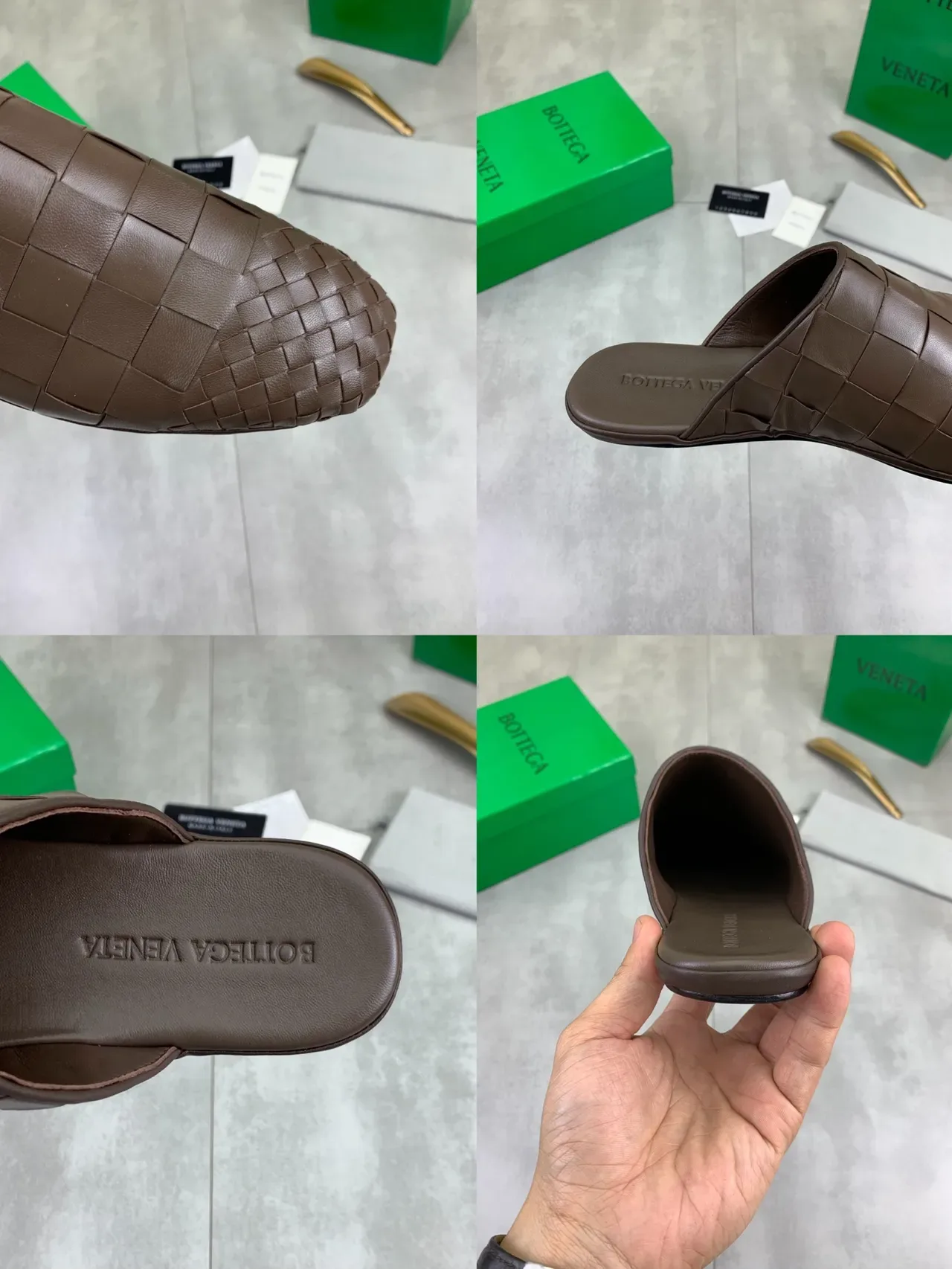 Bottega Veneta Cassette Woven Pantoufles en Cuir Marron 3