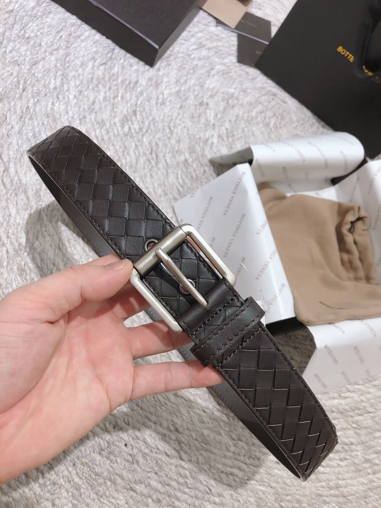 Bottega Veneta Intrecciato حزام بني فضي محبوك مستطيل مشبك جلدي حزام 8