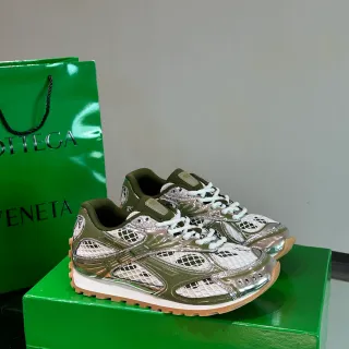 Bottega Veneta 金属橄榄银色编织网面生活方式运动鞋