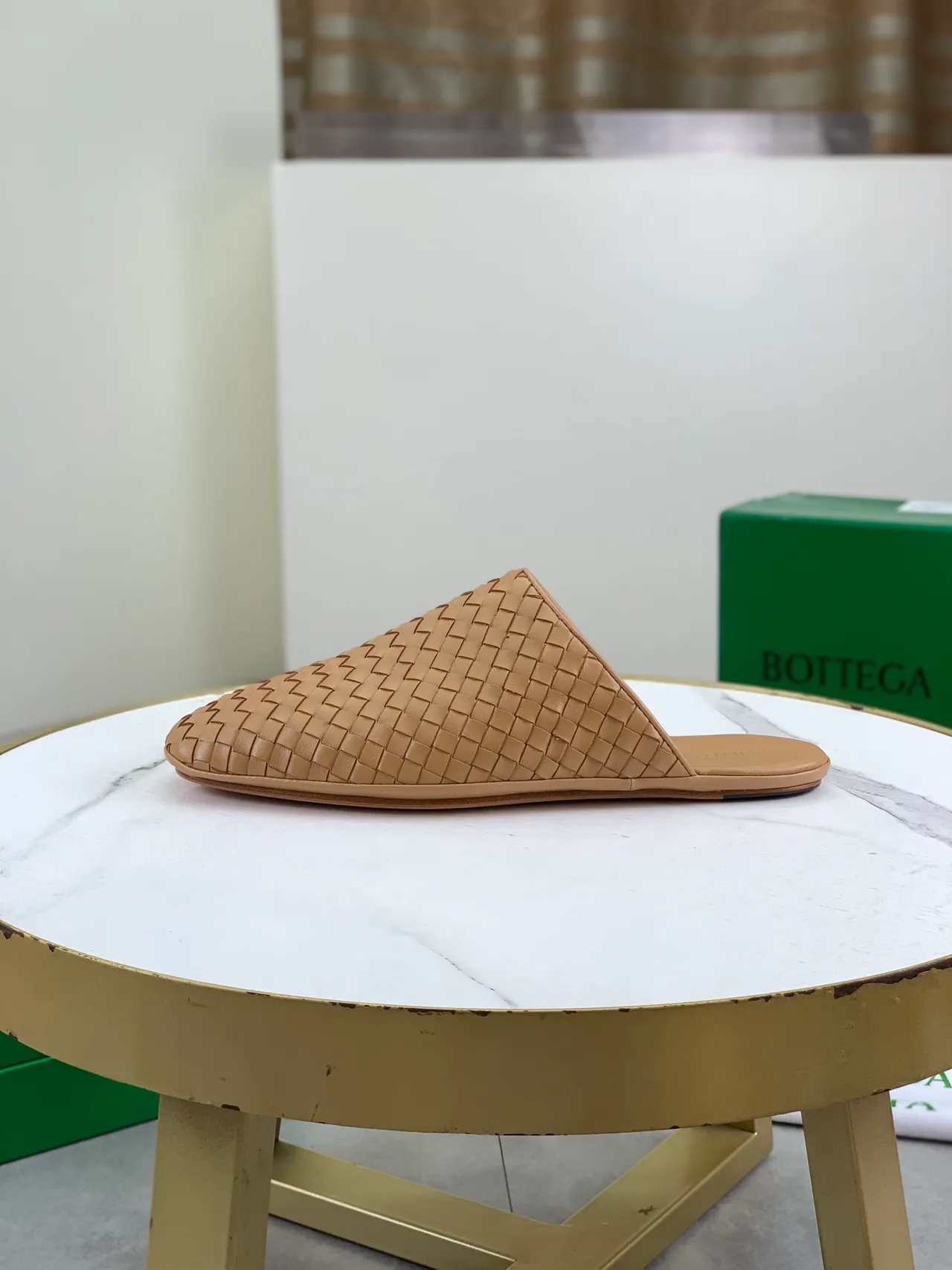 Bottega Veneta 沙丁鱼米色 Intrecciato 编织皮革 穆勒 轮廓 休闲鞋 6