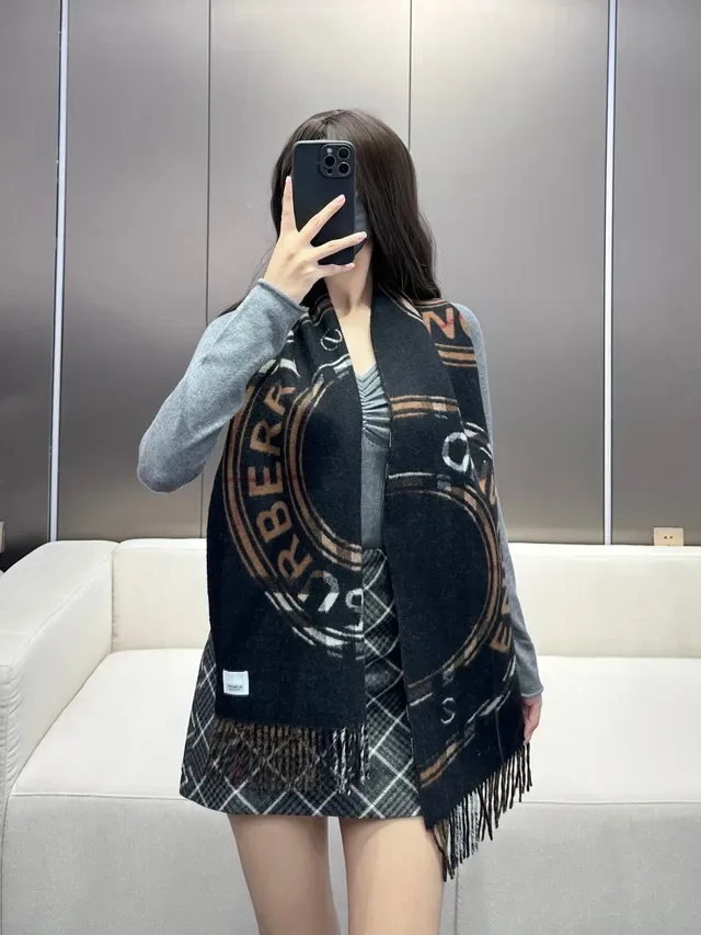 Burberry Black and Cream Fringed Cashmere Scarf 3