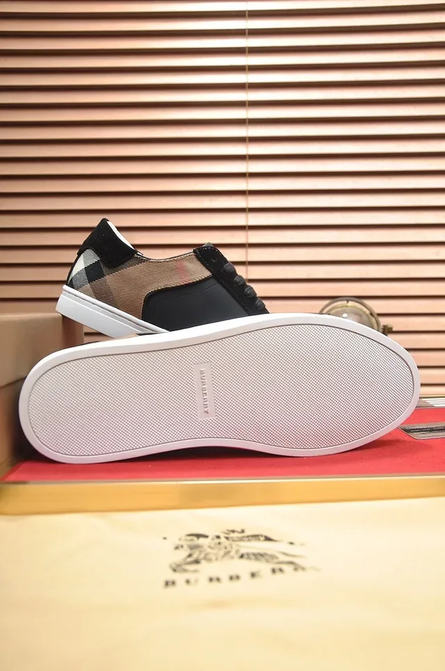 Burberry Noir Beige Daim et Cuir Supérieur Panneau Tissu à Carreaux Sneakers Lifestyle 2