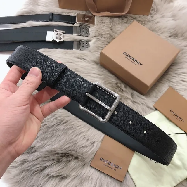 Burberry Black Beige Textured Grain Matte Rectangular Buckle Leather Belt 5