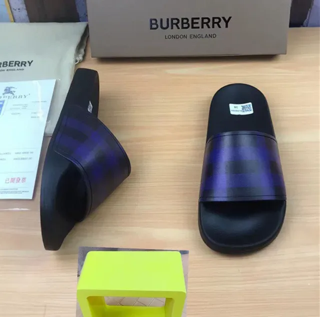 Burberry Black Blue Molded Rubber Sole Translucent Check-Pattern Strap Slippers 4