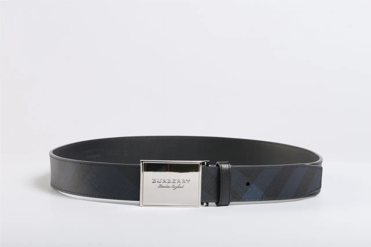 Burberry Noir Marine Rectangulaire Boucle Métal Poli Plaque de Marque Gravée Ceinture en Cuir 9