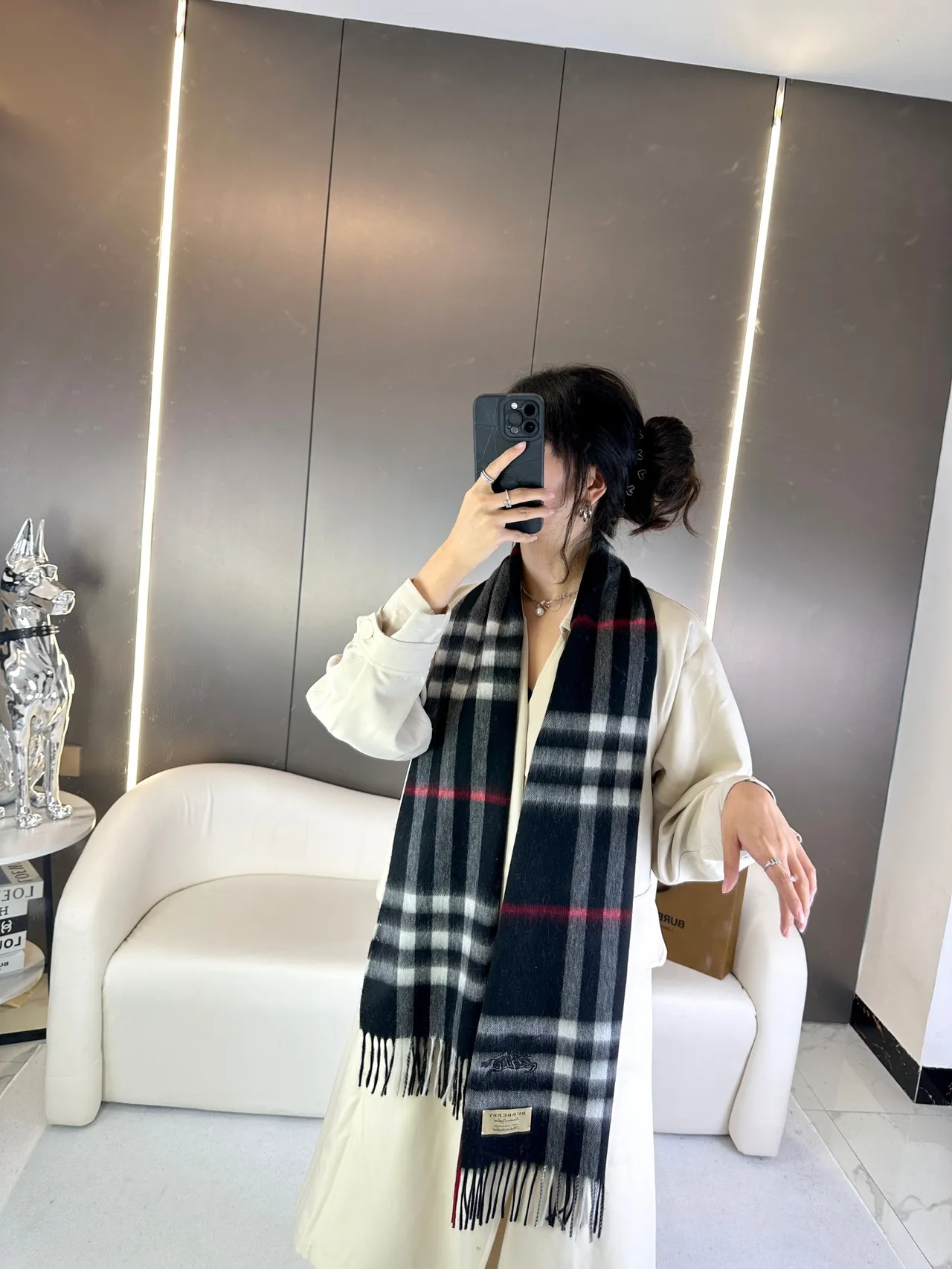 Burberry কালো লাল ক্লাসিক চেক প্যাটার্ন ফ্রিঞ্জড এন্ডস ক্যাশমির স্কার্ফ 3