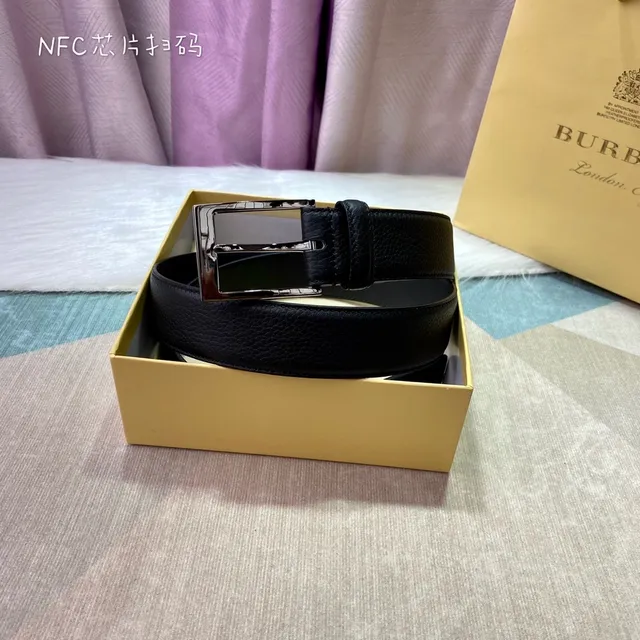 Burberry Black Silver Pebbled Reversible Leather Belt 5