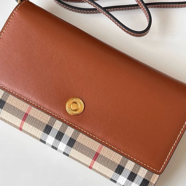 Burberry Brown Beige Flap-Top Two-Tone Crossbody Bag 7