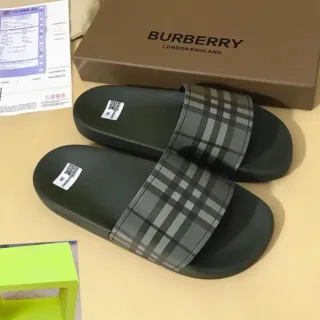 Burberry Check Pattern Slide Slippers
