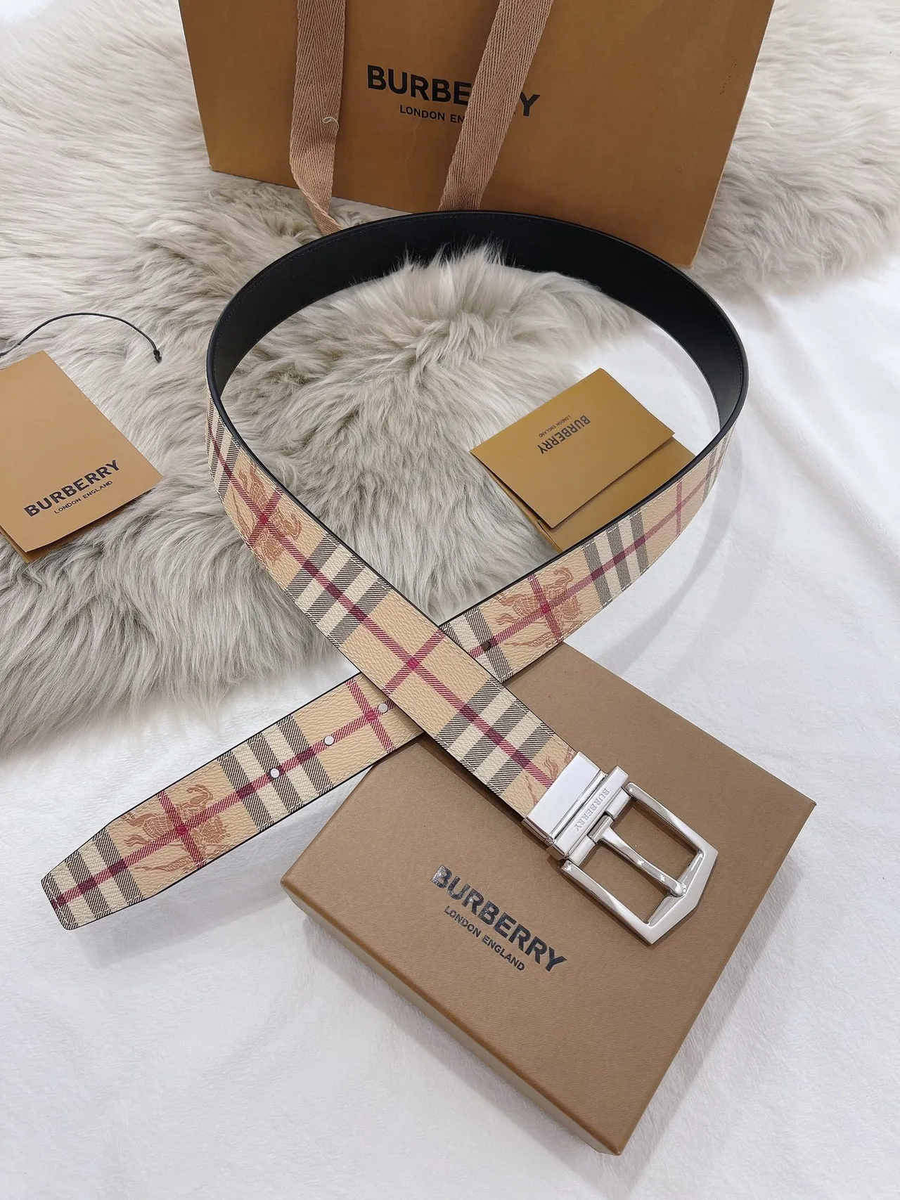 Burberry Haymarket Check Reversible Leather Belt 3