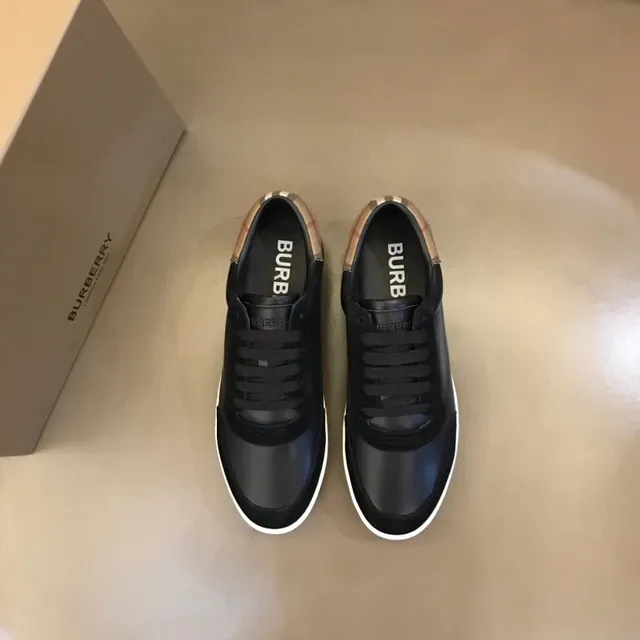 Burberry Knight Black e House Check tênis lifestyle 2