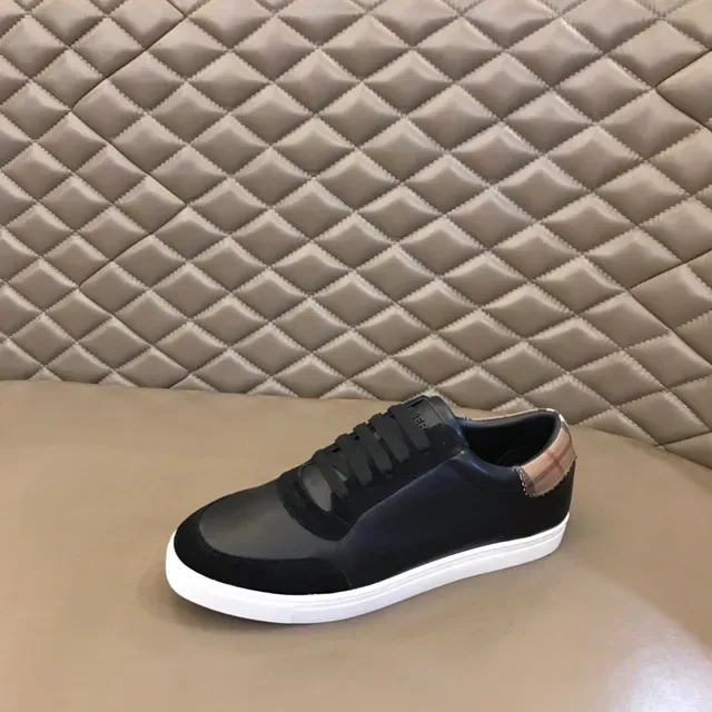 Burberry Knight Black e House Check tênis lifestyle 5