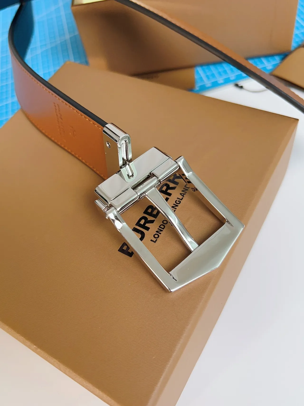 Burberry Knight Black Pebbled Leather Belt 3