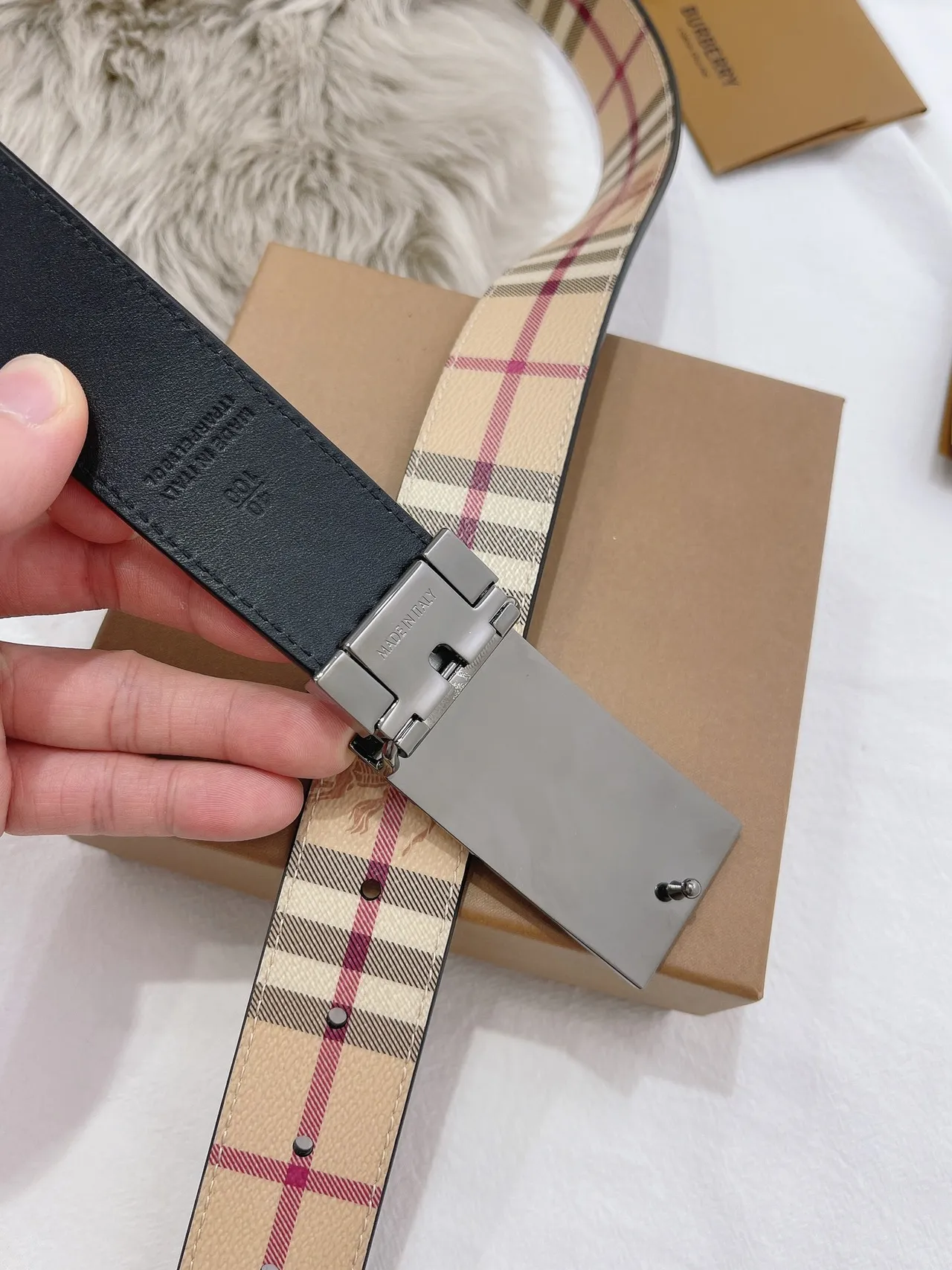 Burberry Knight Check Pattern Beige and Black Leather Belt 5