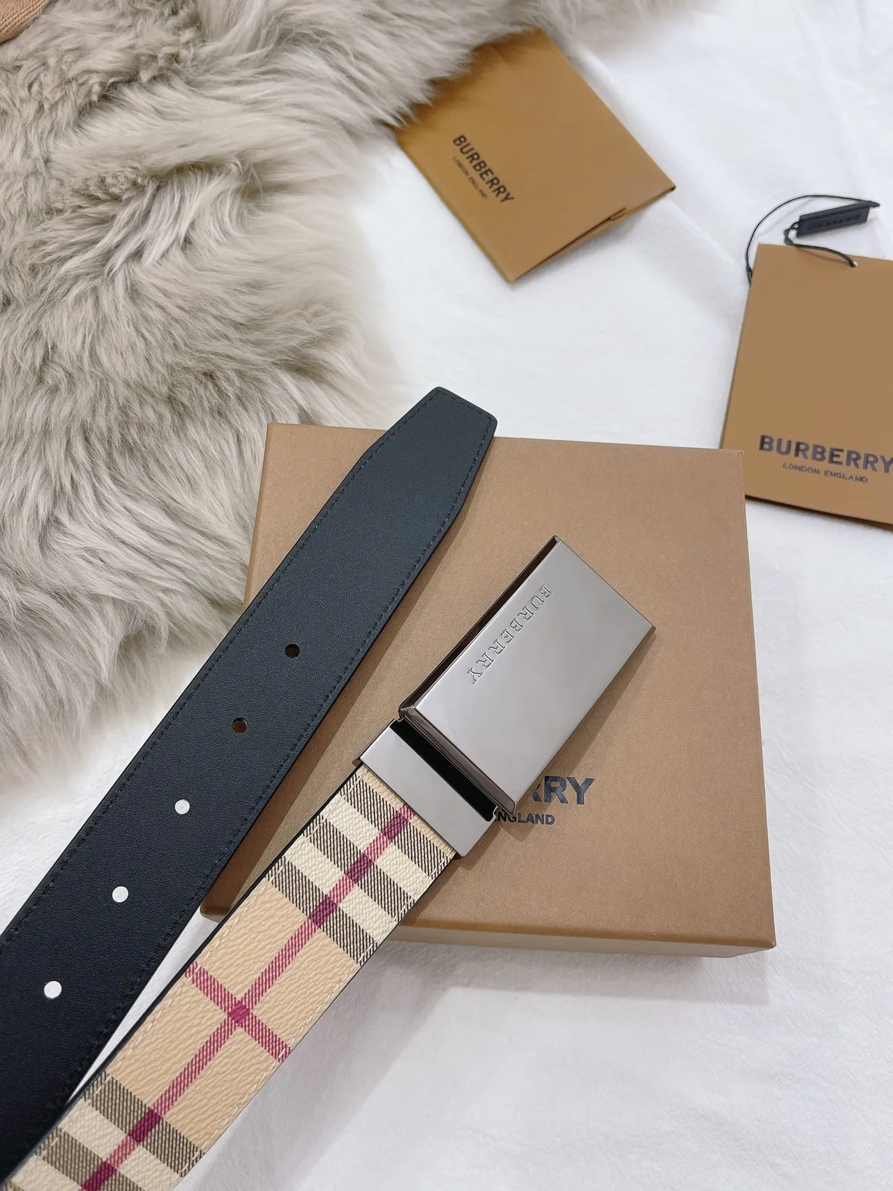 Burberry Knight Check Pattern Beige and Black Leather Belt 6