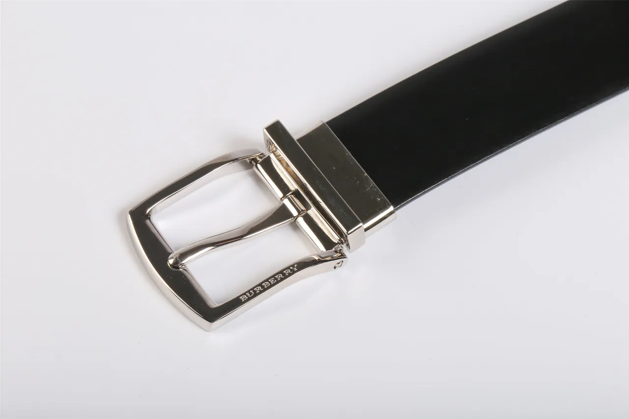 Burberry Knight Reversible Black Leather Belt 5