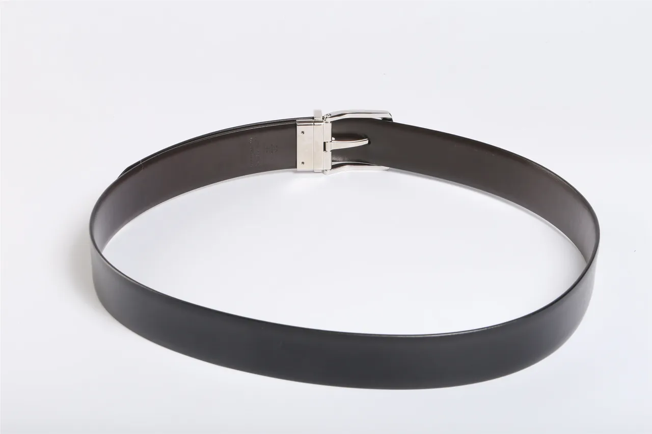 Burberry Knight Reversible Black Leather Belt 8