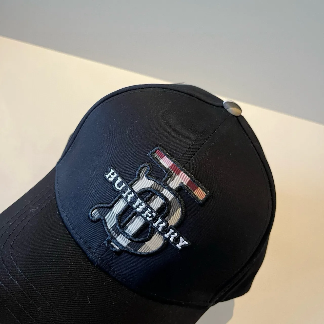 Burberry Monogram বোনা কালো বেসবল ক্যাপ 4