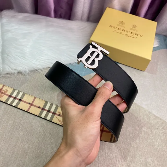 Burberry TB Ceinture Beige Rouge Noir à Carreaux en Cuir 6