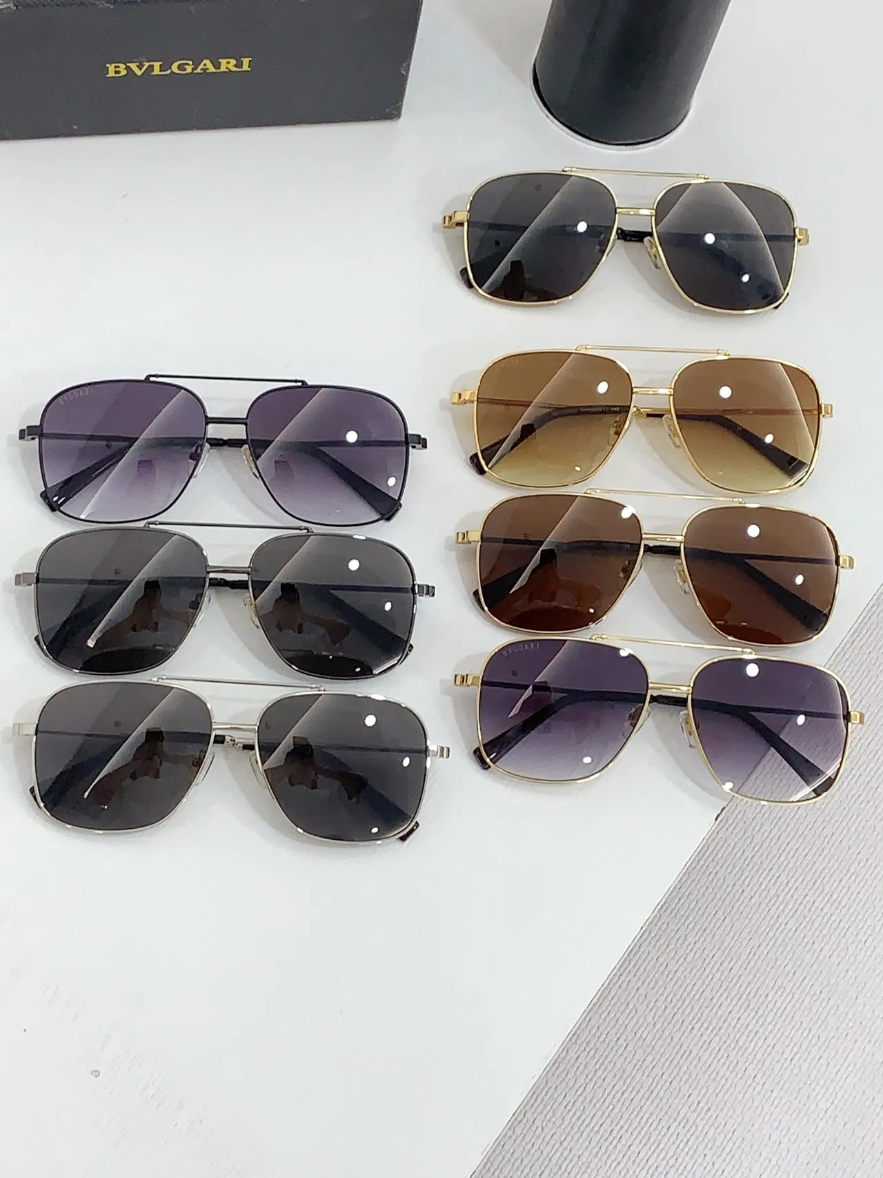 Bvlgari Óculos de Sol Estilo Aviador Dourado 3