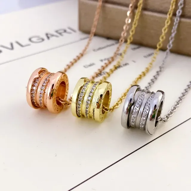 Bvlgari B.zero1 Collier à pendentif cylindrique rotatif 5
