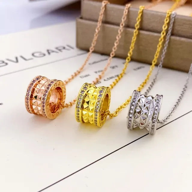 Bvlgari B.zero1 Collier à pendentif cylindrique rotatif 6