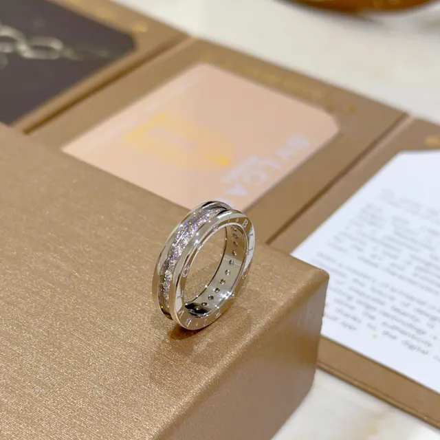 Bvlgari B.zero1 Rotating Dual-Band Pavé Ring 5
