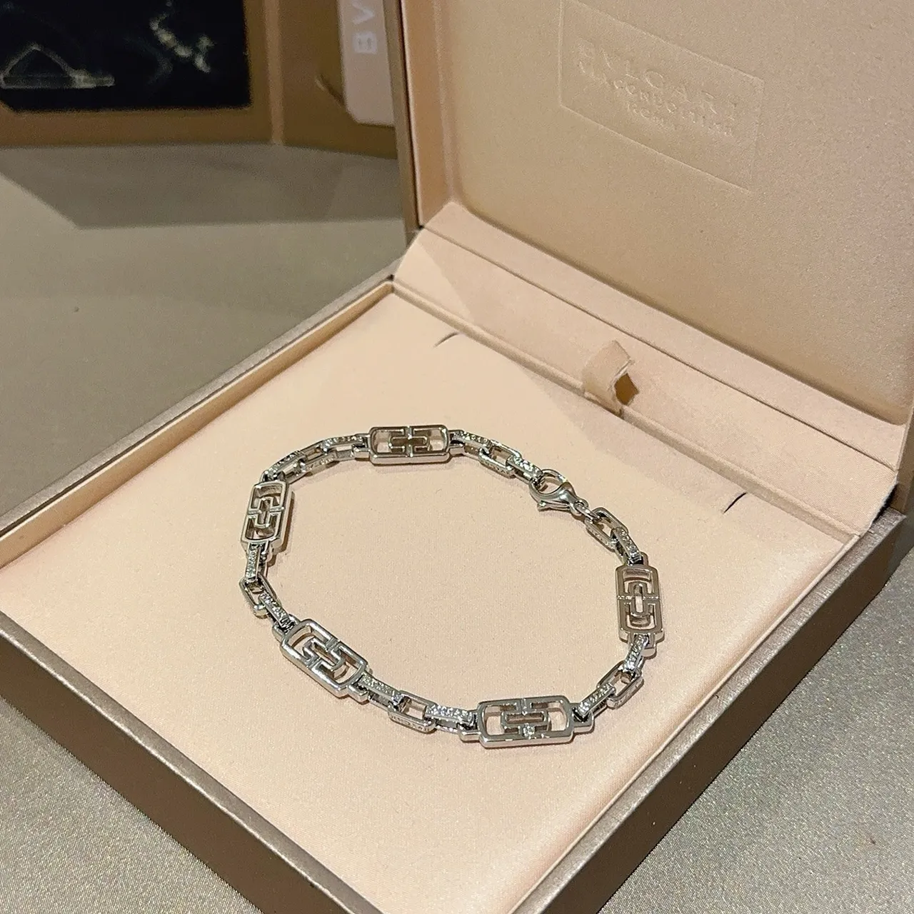 Bvlgari Gancini Geometric Pavé Silver-Tone Bracelet 8