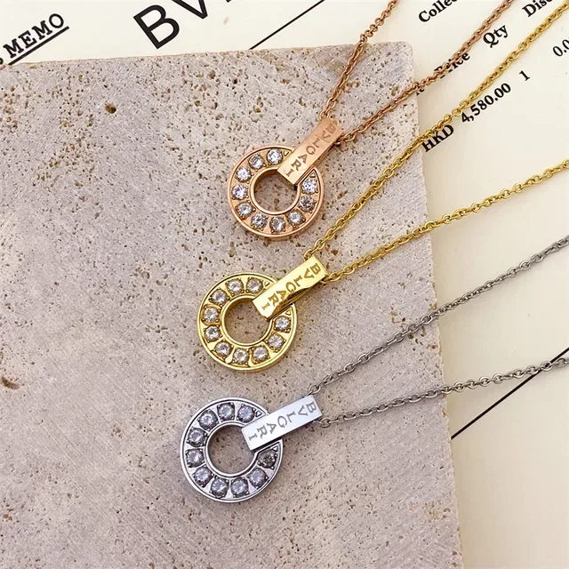 Bvlgari Collier en Or avec Pierres Blanches Pavé-Set 2