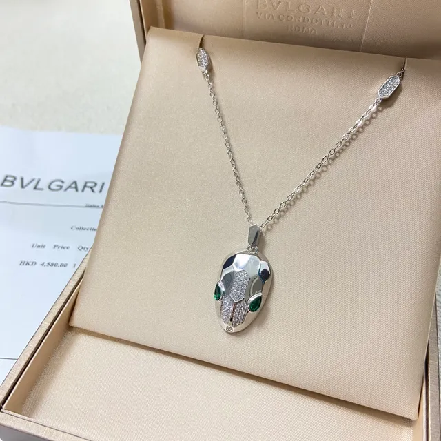 Bvlgari Serpenti قلادة رأس أفعى مقطّعة 5
