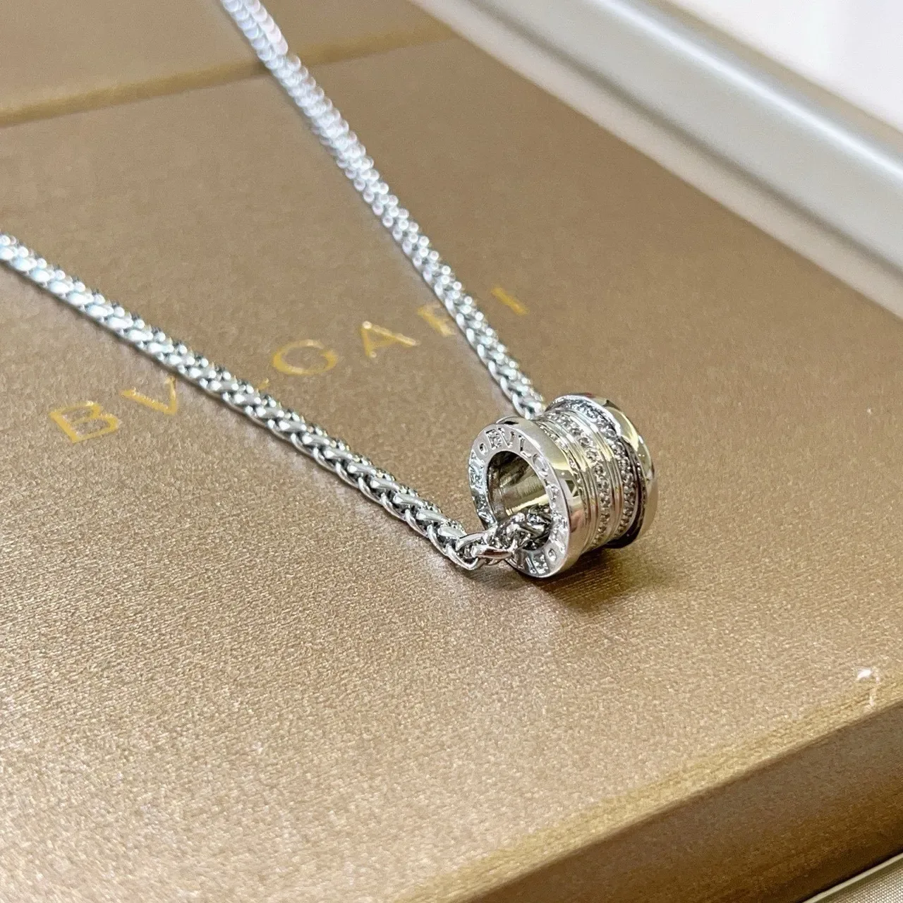 Bvlgari Silver Beige Chain Cylindrical Pavé Pendant Necklace 9