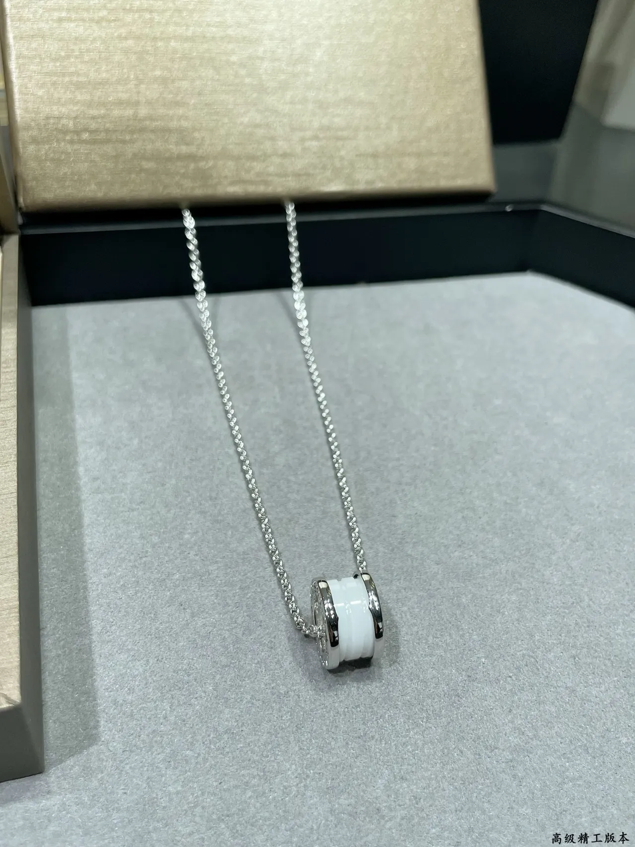 Bvlgari تعليقة برميلية فضية سوداء بناء متعدد الحلقات 6