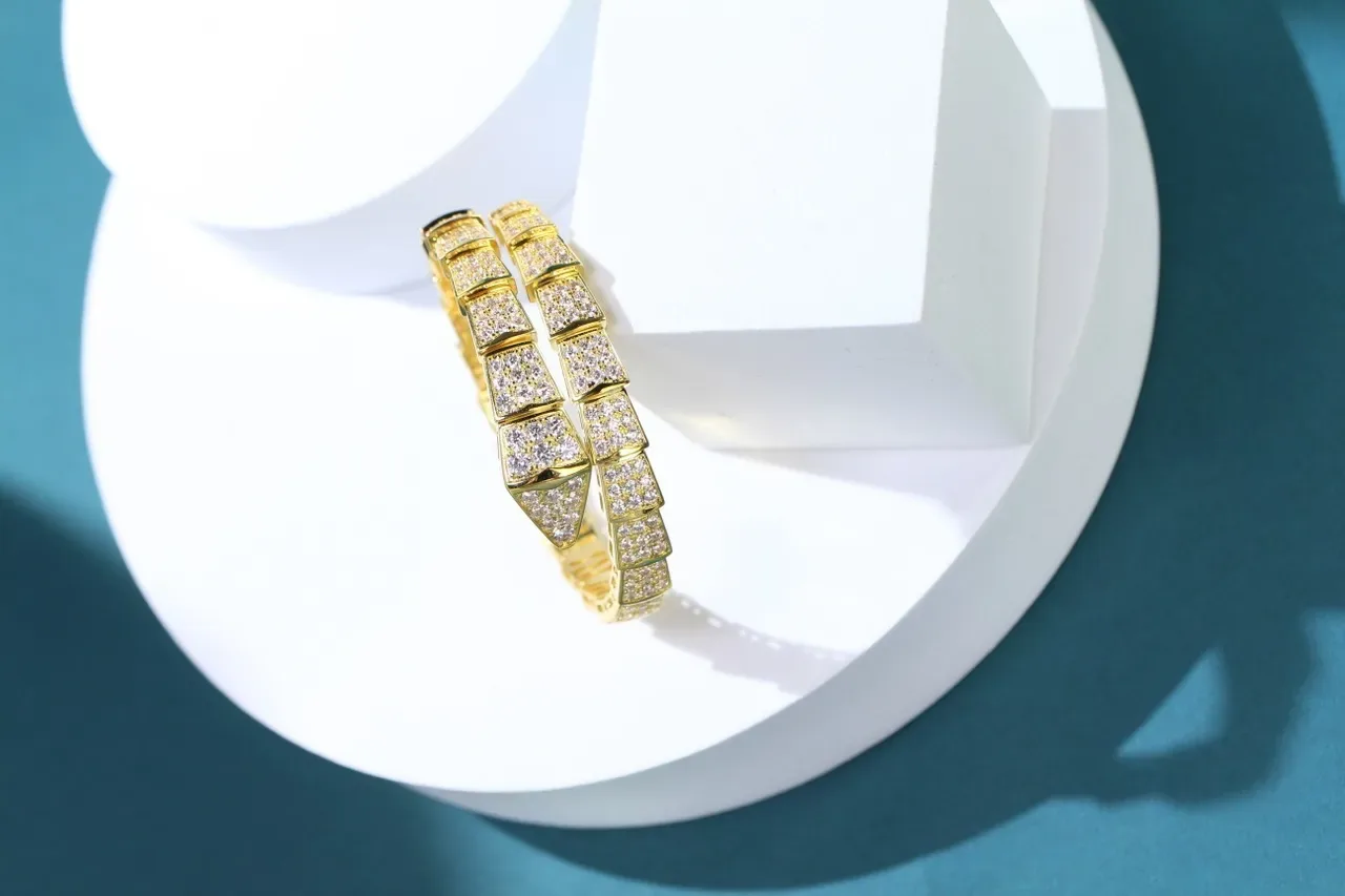 Bvlgari Bracelet Argent Blanc Serpent Enroulé Pavé-Set 4