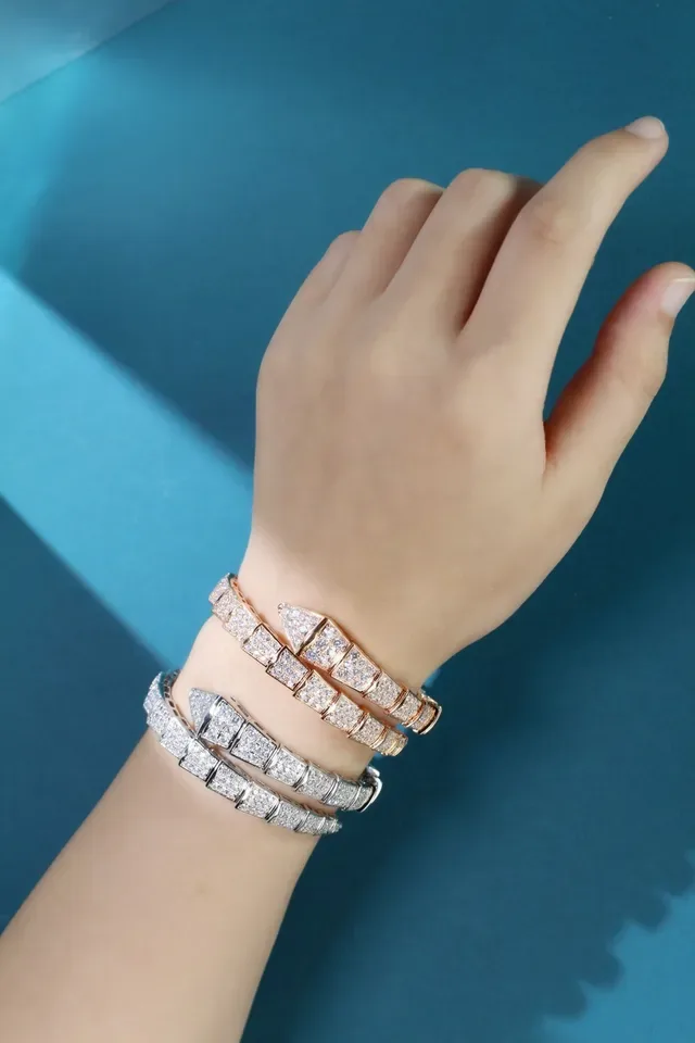 Bvlgari Bracelet Argent Blanc Serpent Enroulé Pavé-Set 7