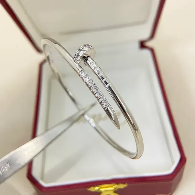 Cartier Juste un Clou Bracelet à clou Pavé-Set Multi-Metal 4