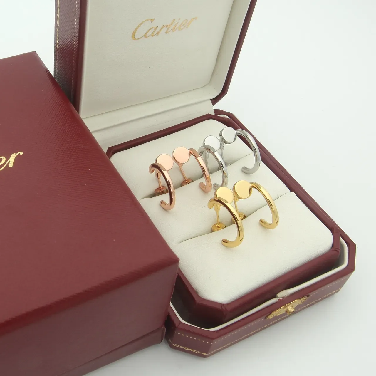 Cartier Juste un Clou Boucles d'oreilles en argent poli en forme de C 9