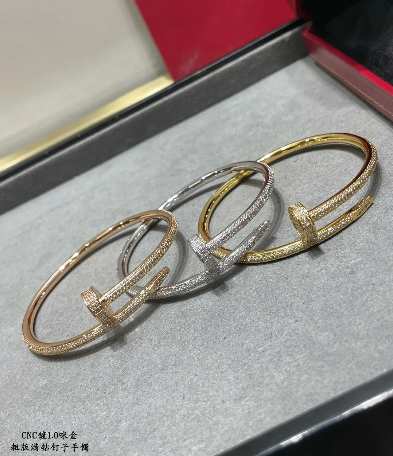 سواري Cartier Juste un Clou فضي شفاف Pavé-Set ماس رأس المسمار 8