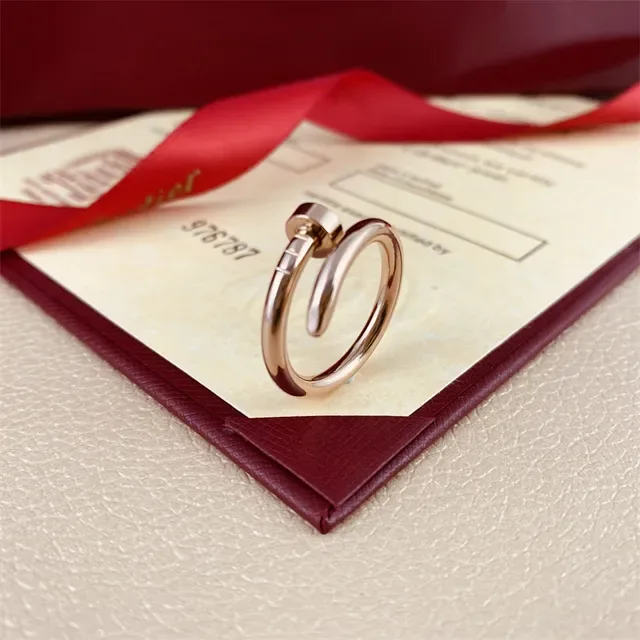 Bague Cartier Juste un Clou Spirale Multi-Bande Or Rose Diamants Pavé 4