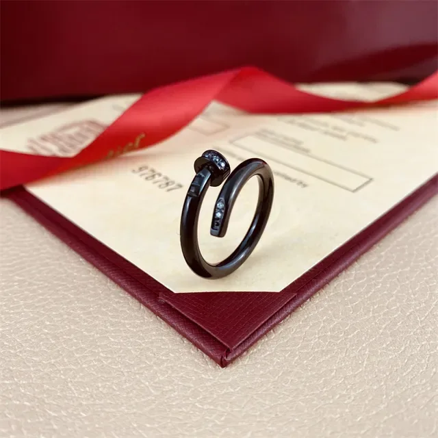 Bague Cartier Juste un Clou Spirale Multi-Bande Or Rose Diamants Pavé 8