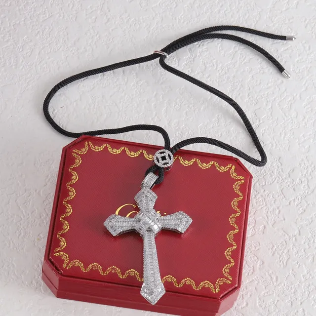 Cartier Prata Preto Pavé-Set Pingente Cruz Baguette-Cut Bordas de Pedras Colar 7