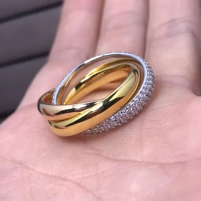 Anneau Interlocking Cartier Trinity Pavé-Diamond en Or Jaune 2