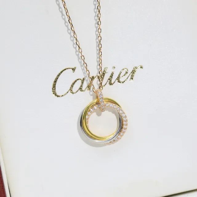 Collier Cartier Trinity Triple Interlocking Rings Pavé Diamant 7