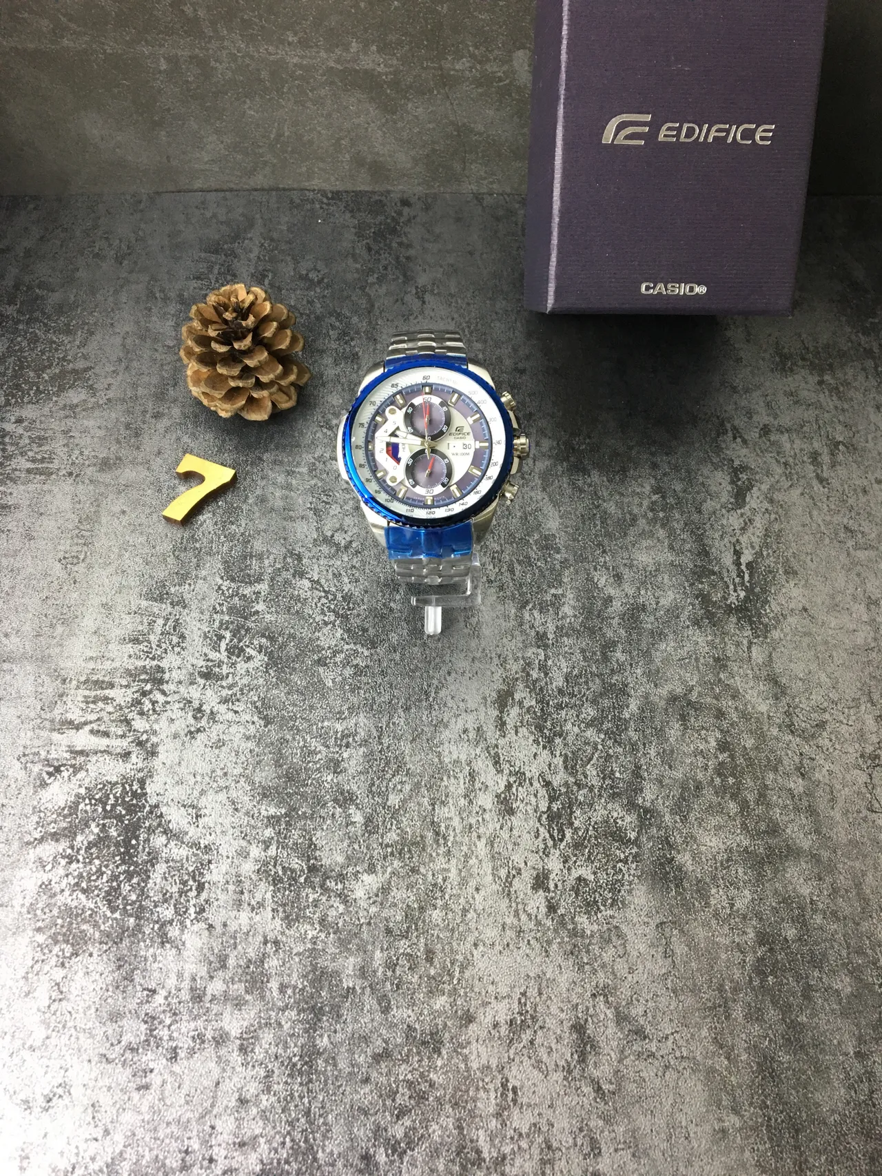Casio Edifice Chronograph Blue Bezel Sports Watch 4