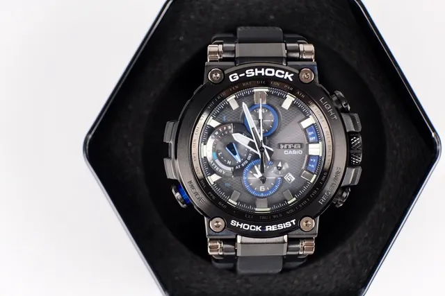 Casio G-Shock MT-G Relógio esportivo preto e azul 3