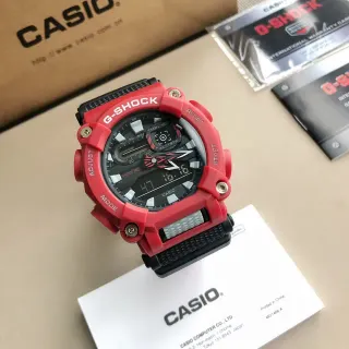 Casio G-Shock Montre Sportive Analogique-Digitale en Résine Rouge
