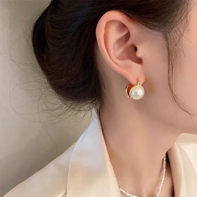 Celine Perle et Doré à Teinte Médaillon à Charnière et Boucles d'Oreilles Cerceau 5