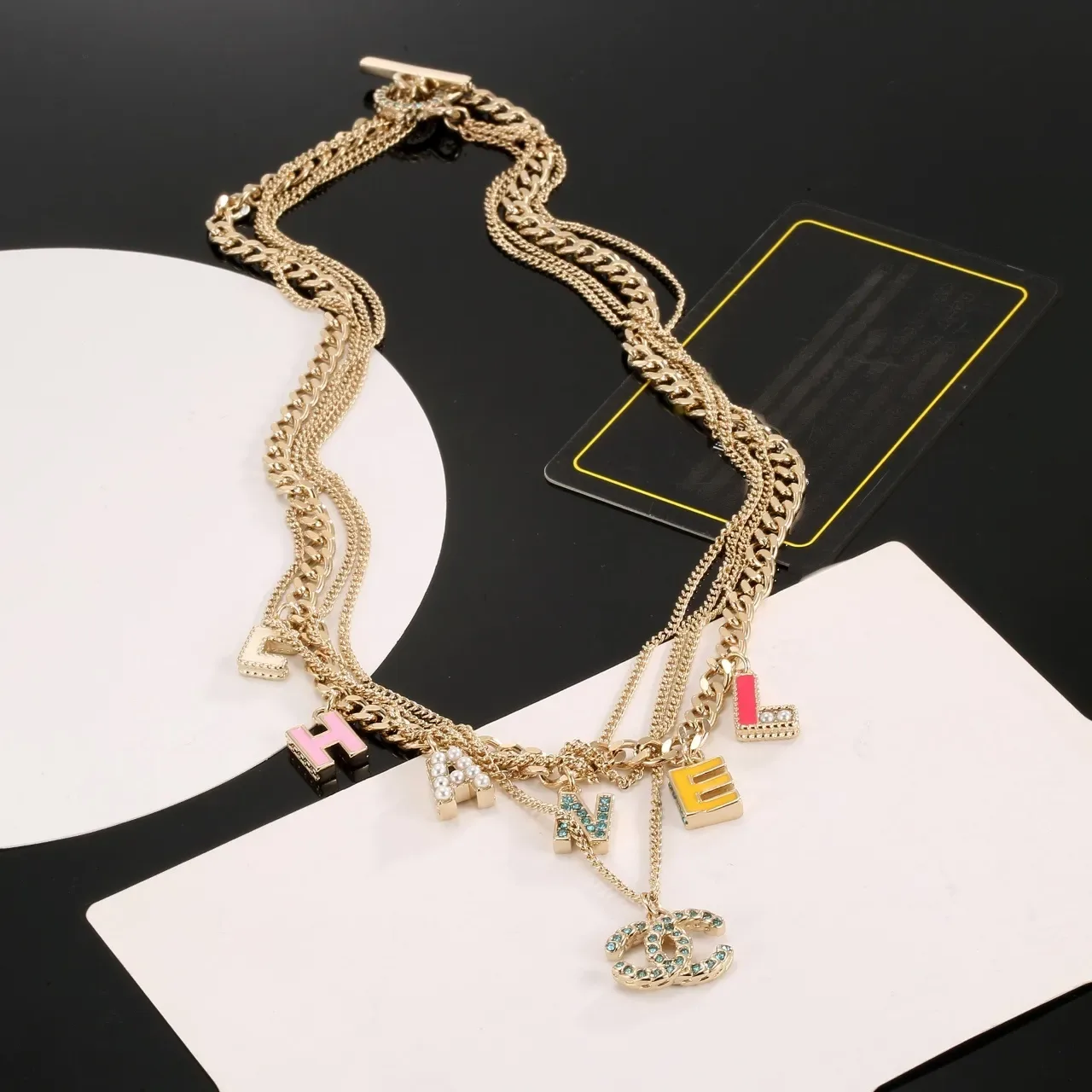 Chanel قلادة أبجدية ذهبية متعددة الألوان سلسلة متعددة الطبقات 2