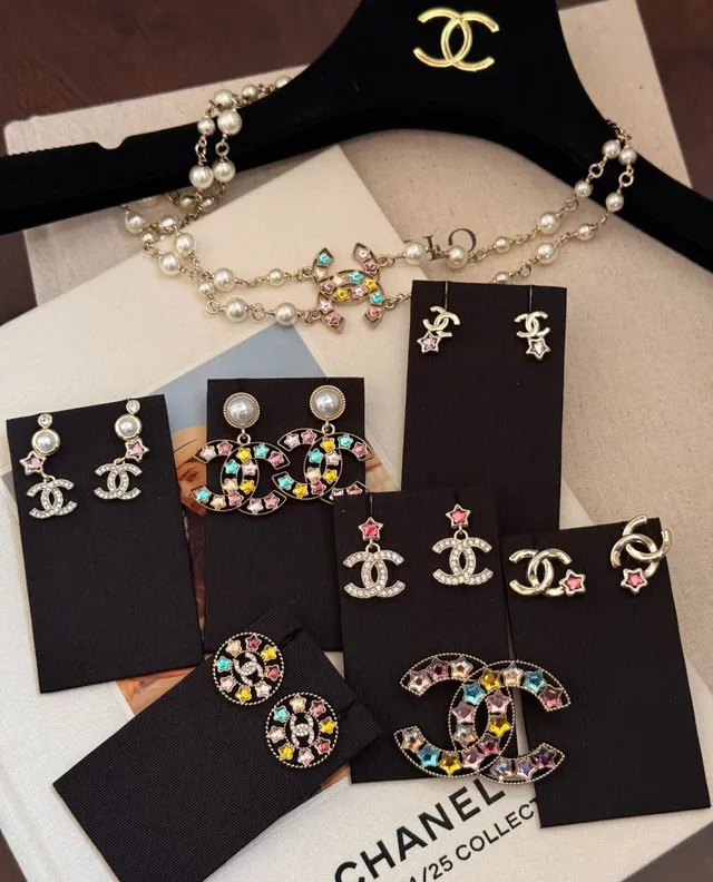 Chanel Beige Multicolor Double-Strand Pearl Necklace 2