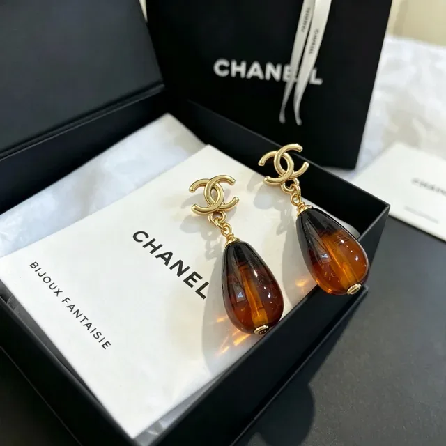Chanel Bijoux Fantaisie Amber Teardrop Drop Earrings 6